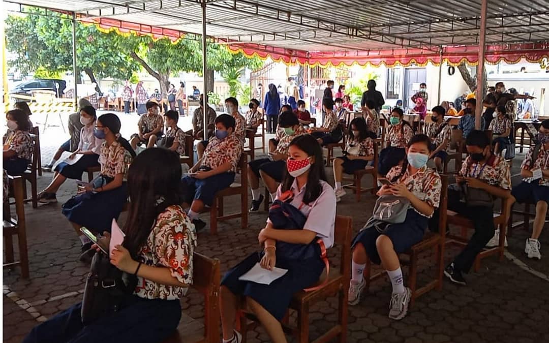 Vaksinasi Pertama Bagi Murid SMP Kristen Kalam Kudus Yogyakarta